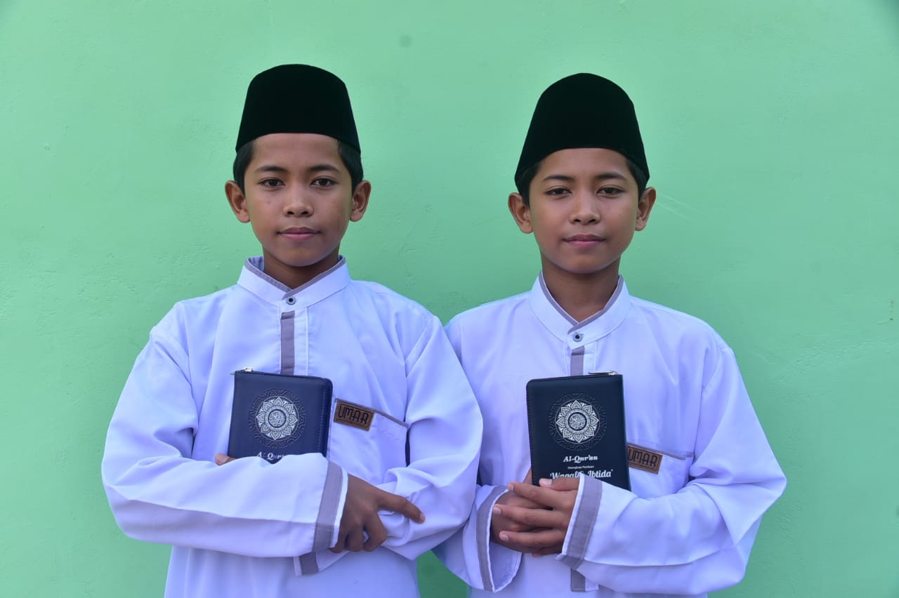 FOTO SANTRI