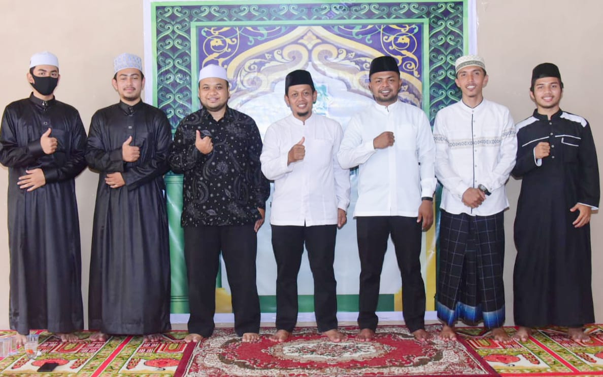 FOTO GURU KAMI
